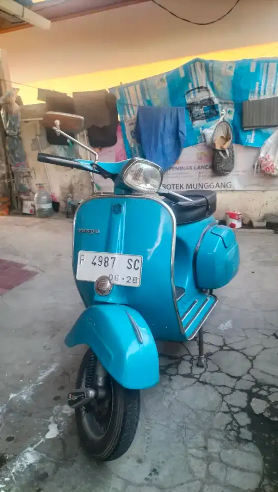 Vespa super 1969 Plat Hidup