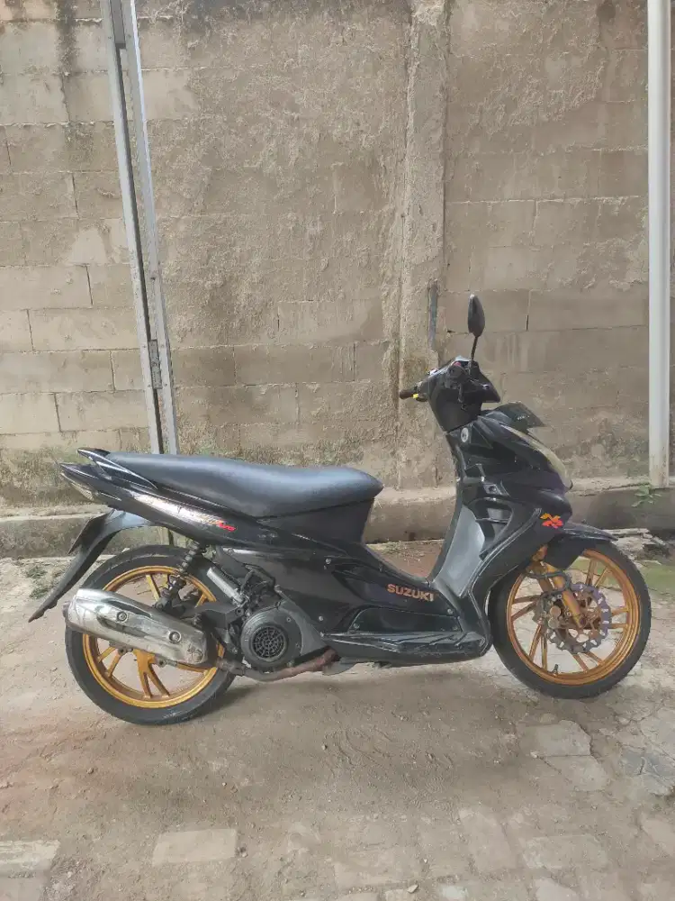 Dijual Motor Suzuki Skywave