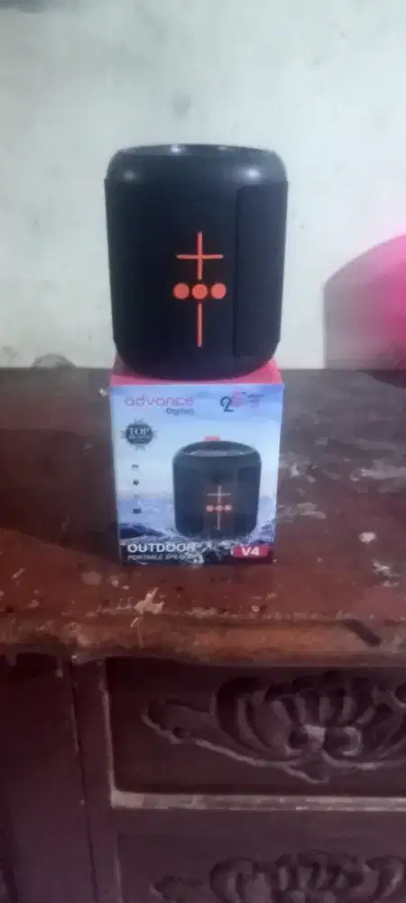Satset speaker bluetooth merk advence V4 fulset