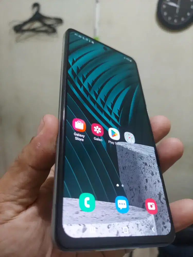 Samsung m51 batre 7000 amoled Ram 8+8 dan 128Gb
