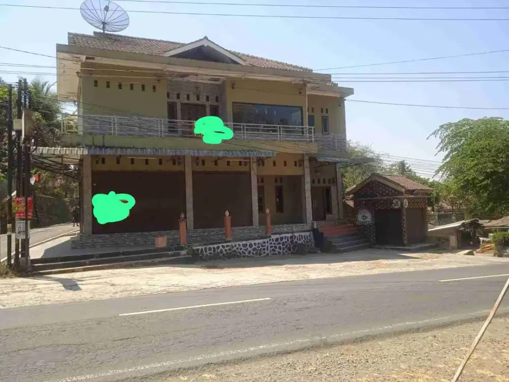 DIJUAL RUMAH MAGELANG, NGADIREJO, JALAN RAYA SALAMAN - BOROBUDUR. BISA UNTUK TEMPAT USAHA
