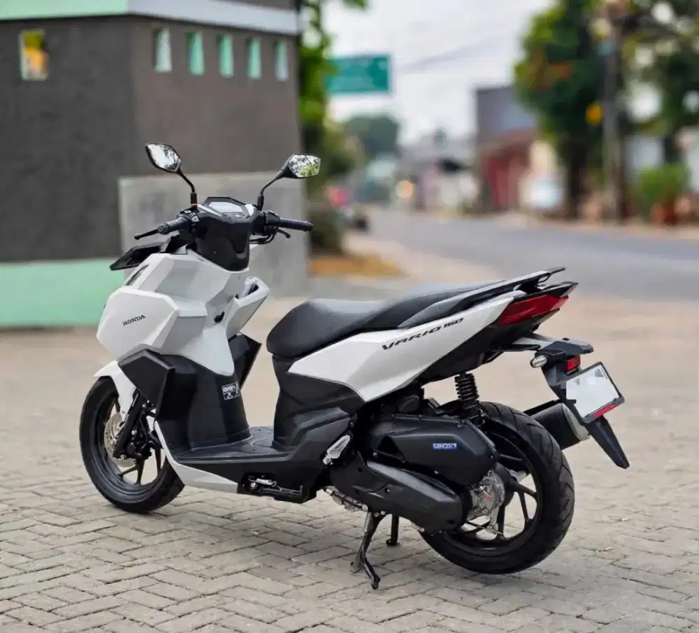 Vario160 plat F 2025 pajak panjang mulus seperti baru