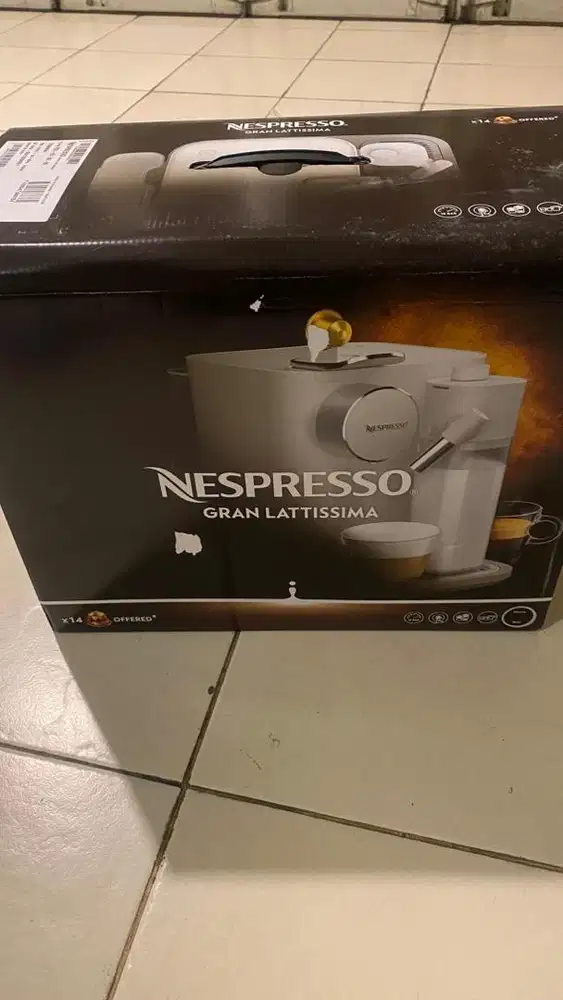 Mesin kopi Nespresso