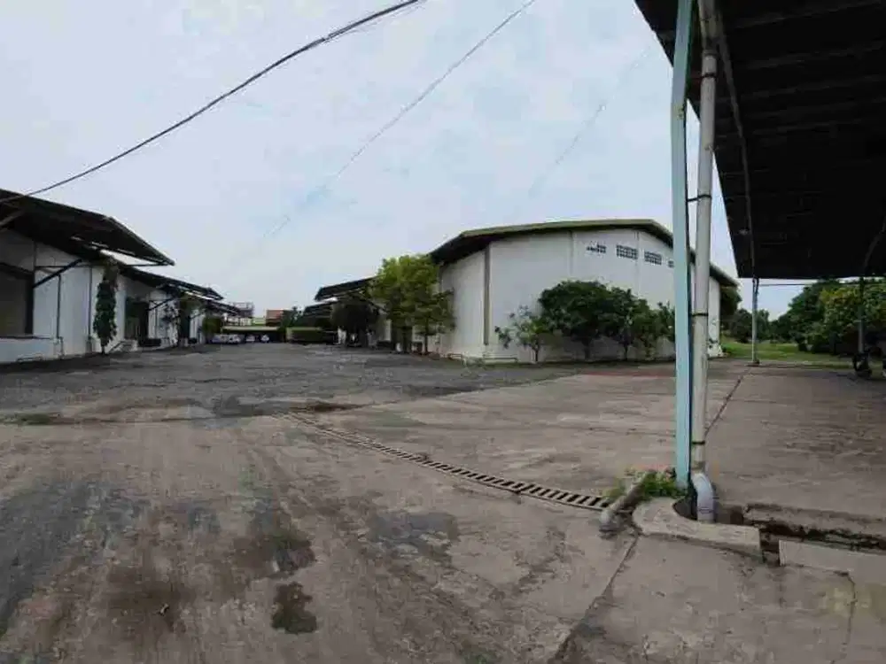 DIJUAL GUDANG DEKAT BANDARA & PELABUHAN SEMARANG. LUAS 2 HA JALAN PANTURA, KALIGAWE SEMARANG