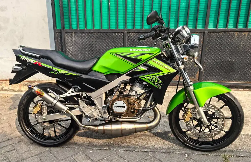Kawasaki Ninja R 2014