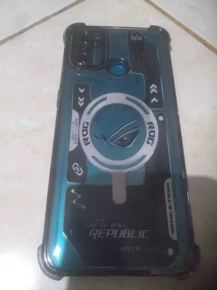 oppo A31 Ram 4/128 Normal tinggal pake ga usah dandan lagi,mines bekas