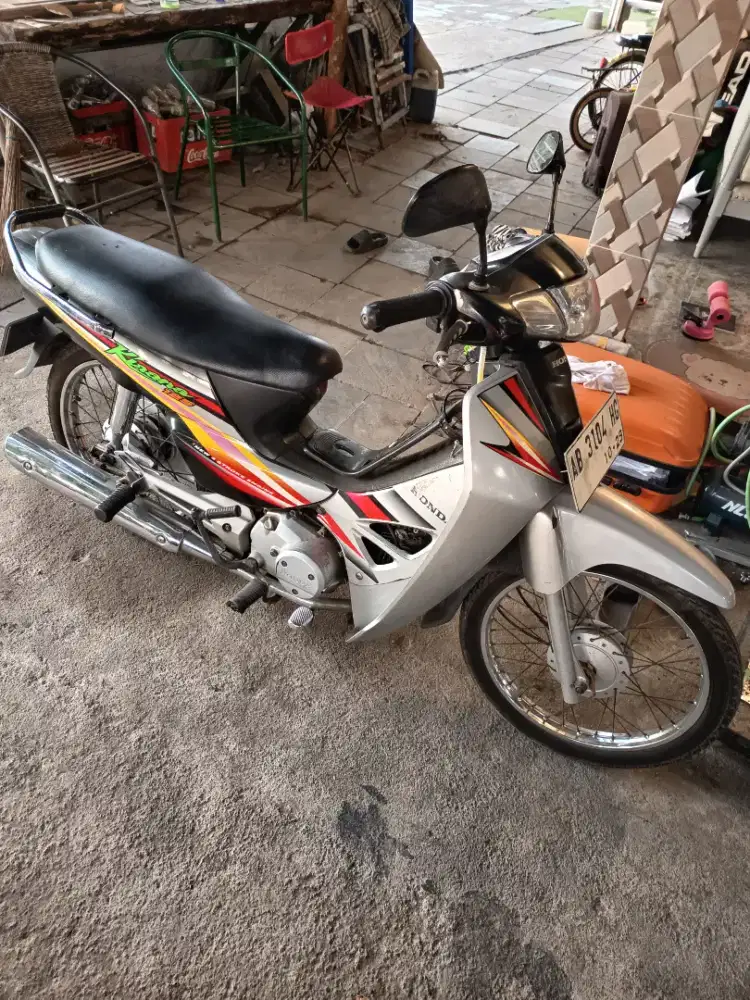 Honda Kirana masih standar tinggal pakai lokasi sy jln Prambanan Piygn