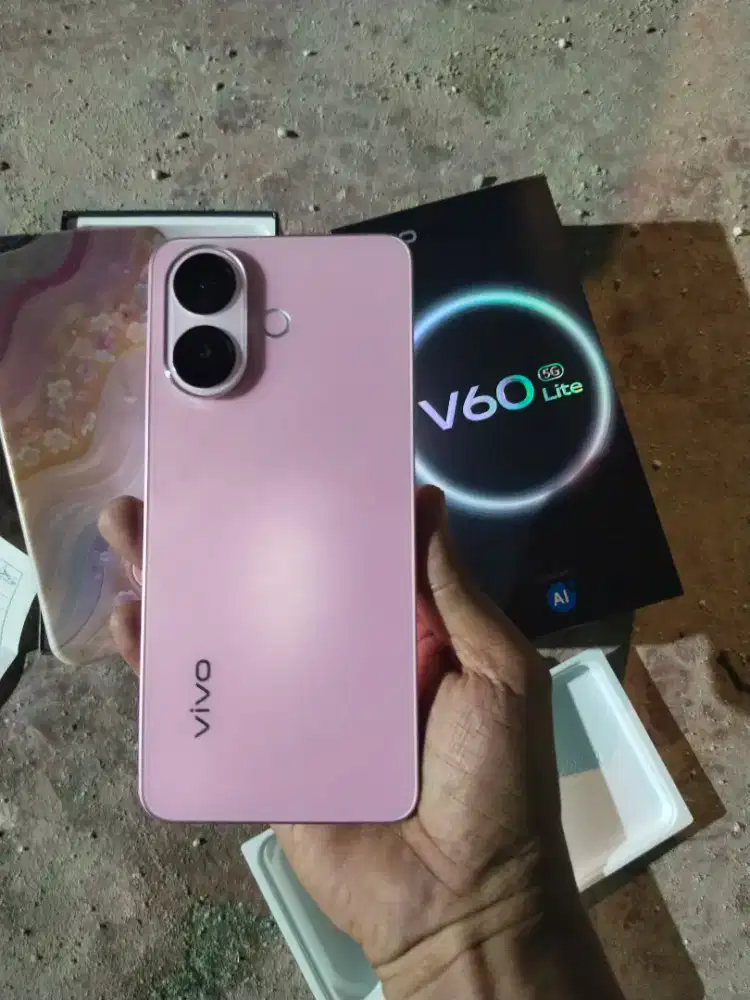 Vivo V60 Lite 5G Ram 8/256 lengkap sebulan pakai nominus mulus