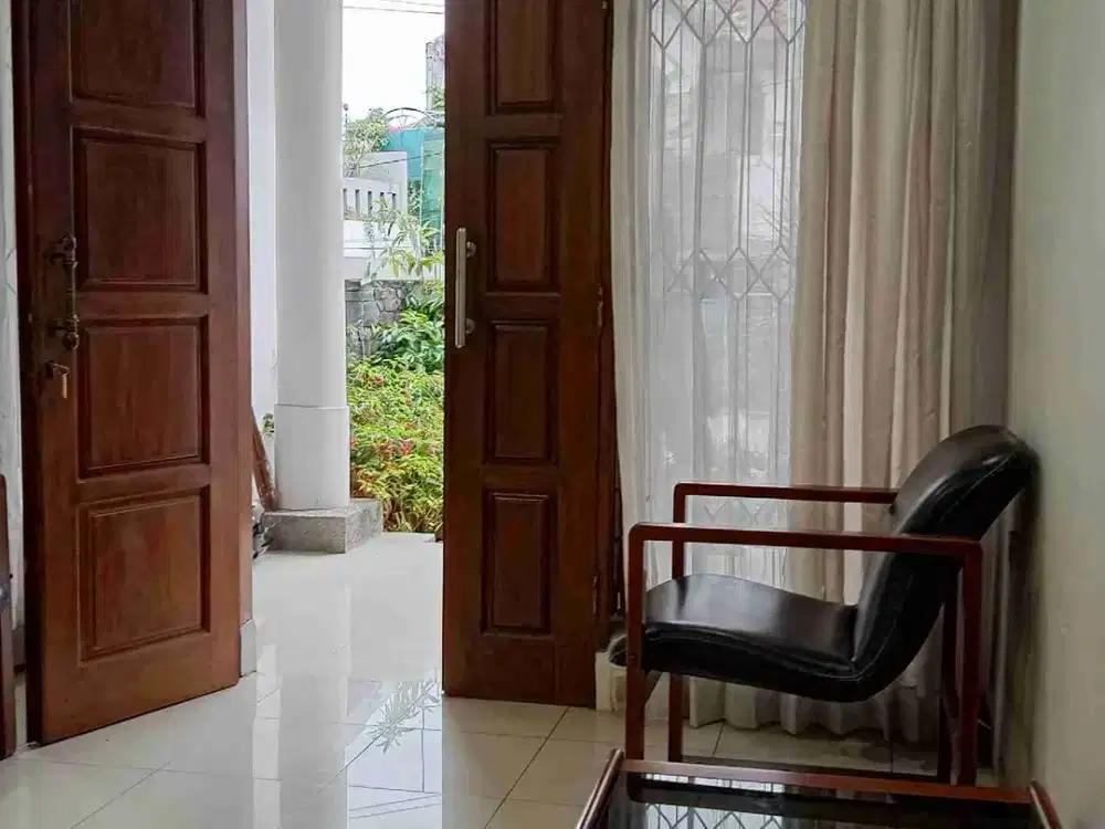 Rumah siap huni semi Furnished di Dago asri dekat Darul Hikam