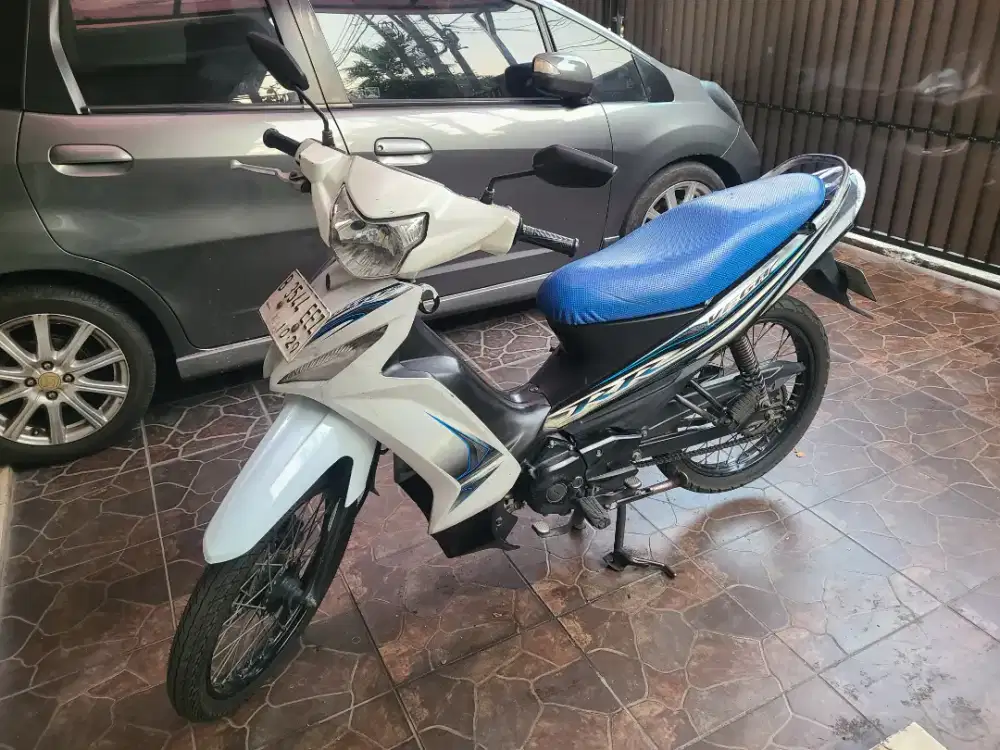 Yamaha Vega RR tahun 2014 mesin sehat pajak panjang