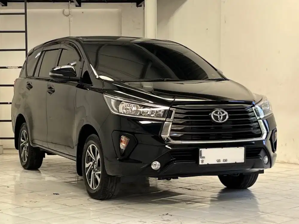 INNOVA DIESEL 2024 LOW KM