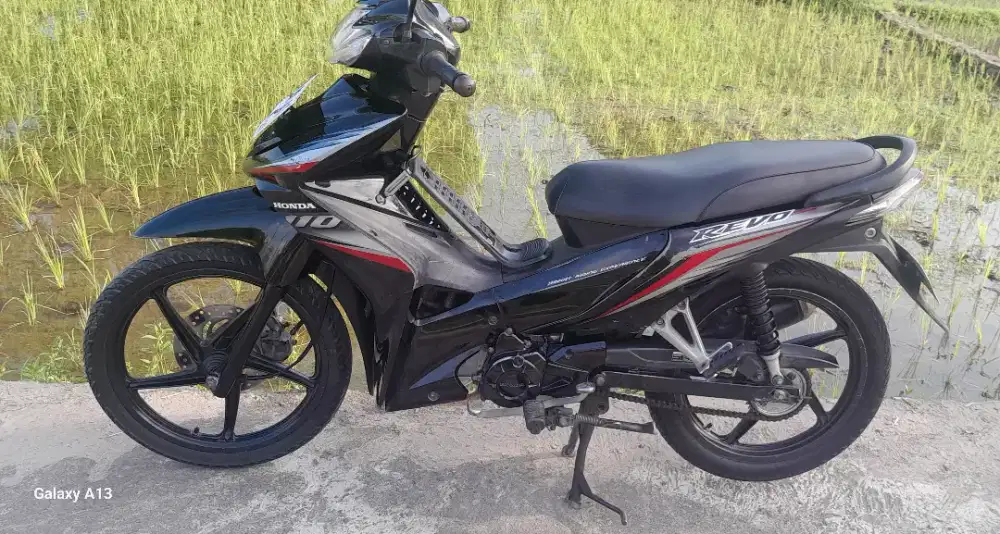 Honda Absolur revo 2009