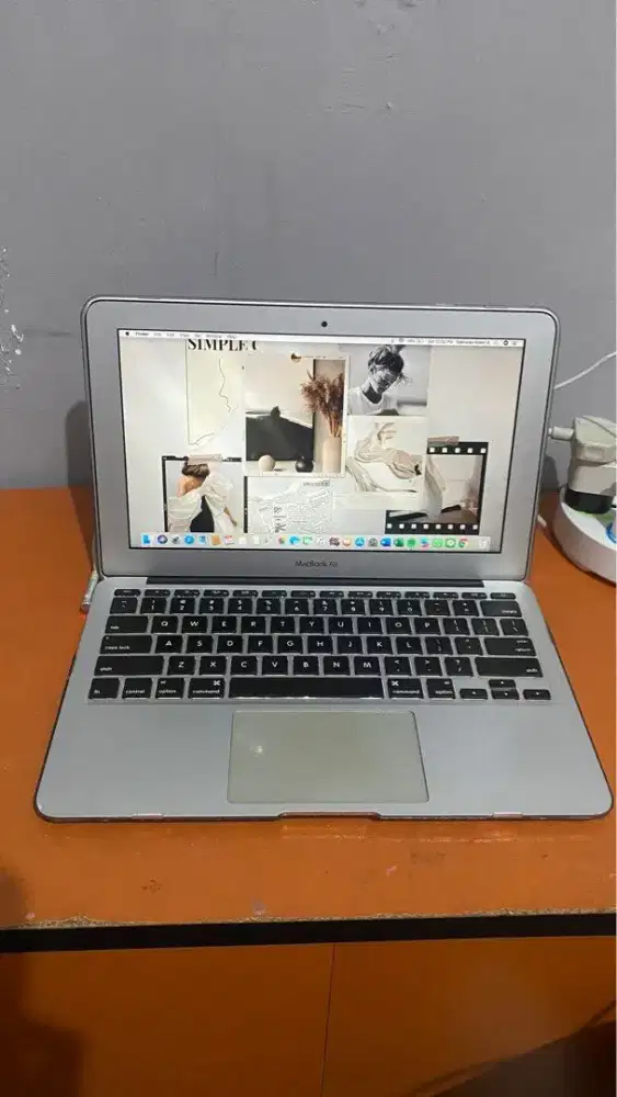 Macbook Air Mid 2011