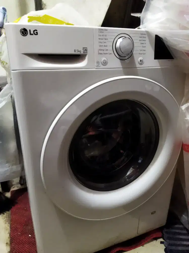 Jual Washer LG 8 kg & DryerAsiatec 10,5 kg kondisi 95%