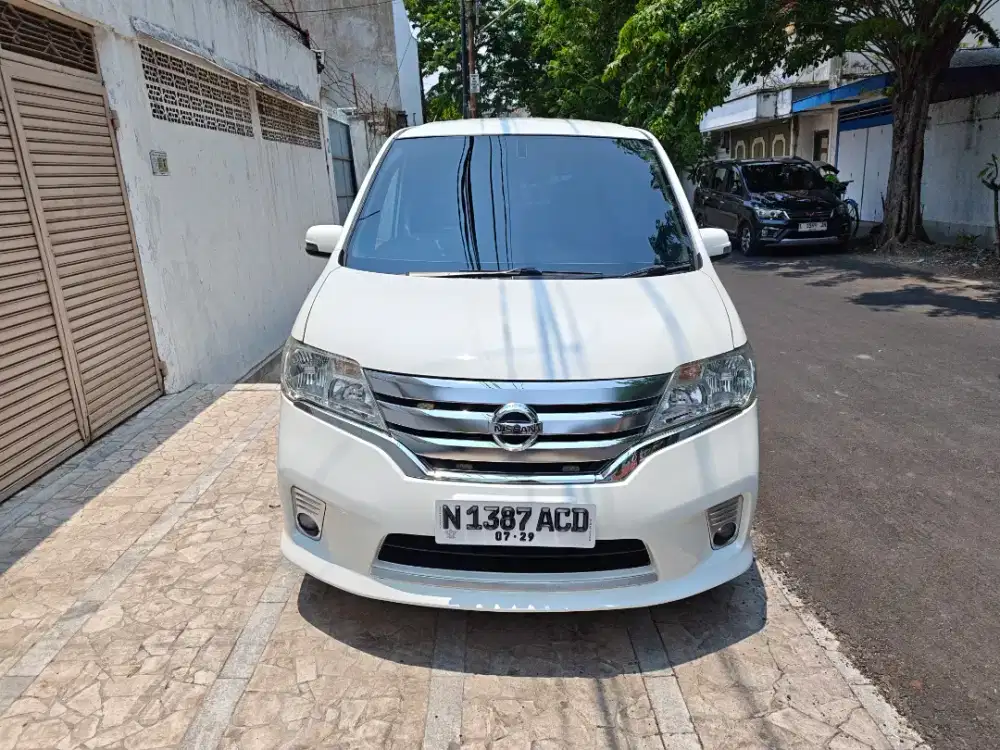 Nissan Serena hws 2013