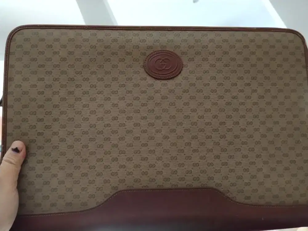 Tas GUCCI vintage buat dokumen atau laptop