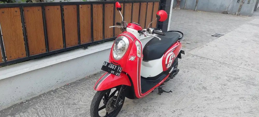 Scoopy FI esp ISS
