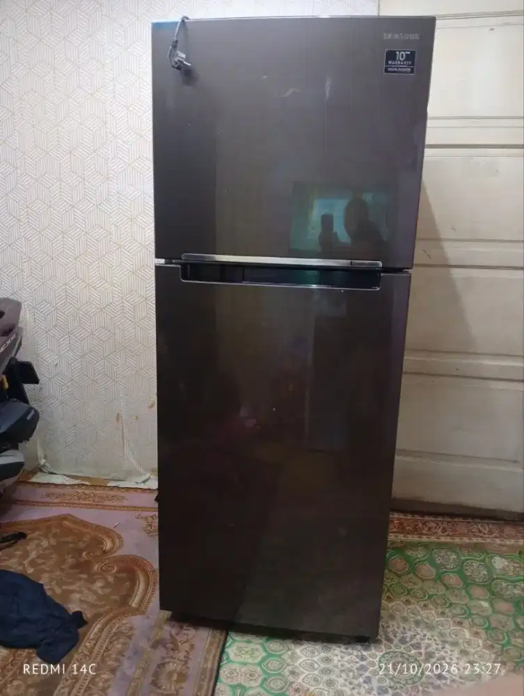 Kulkas 2 pintu besar samsung digital inverter