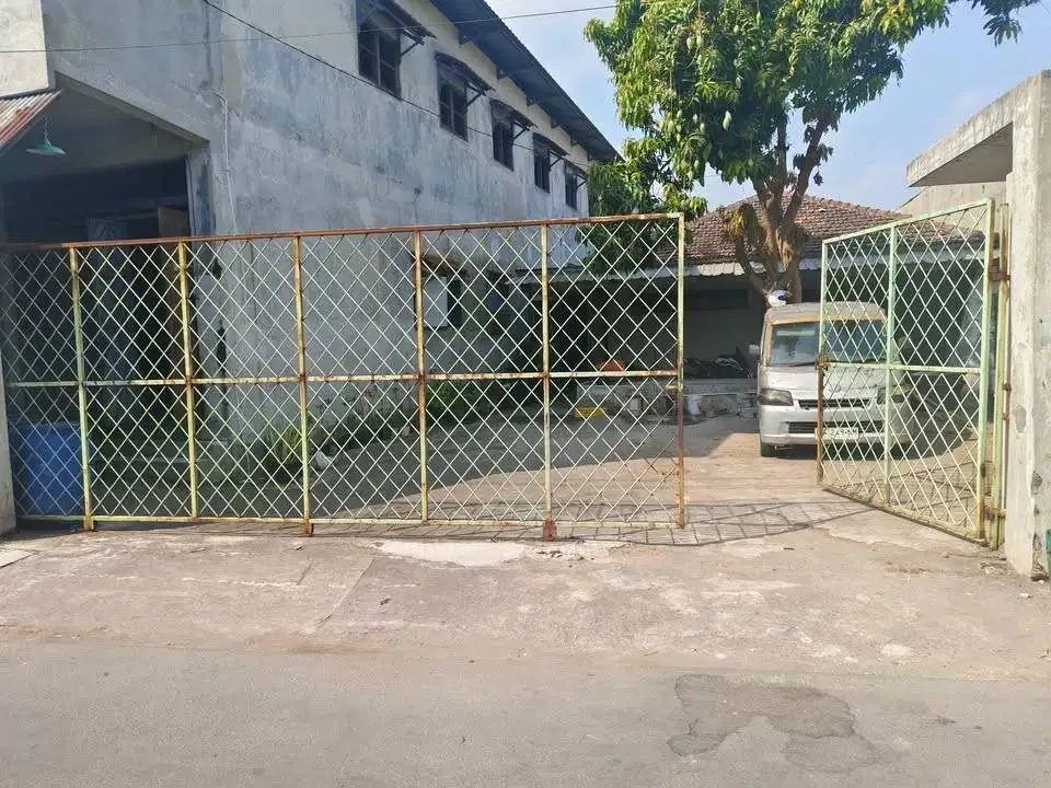 Dijual Gudang 2 Lantai Solo Baru Dekat Pakuwon & The Park