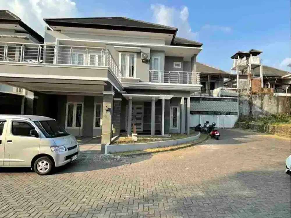 Disewakan/Dijual rumah cantik area palagan dekat hyatt