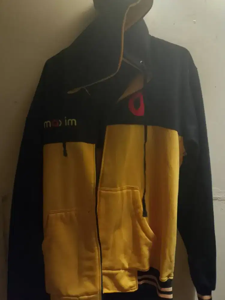 Jual jaket masih jos atau bagus