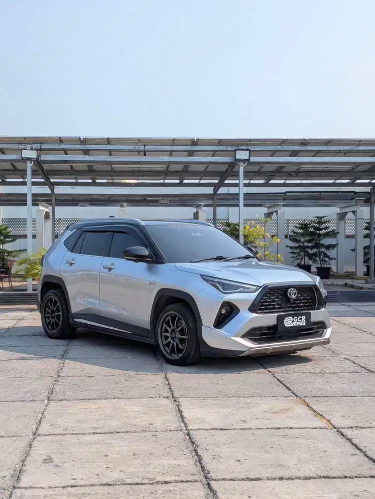 KM 41RB LOW !! TOYOTA YARIS CROSS GR 1.5 HYBRID 2023 AT MDL 2024/2025