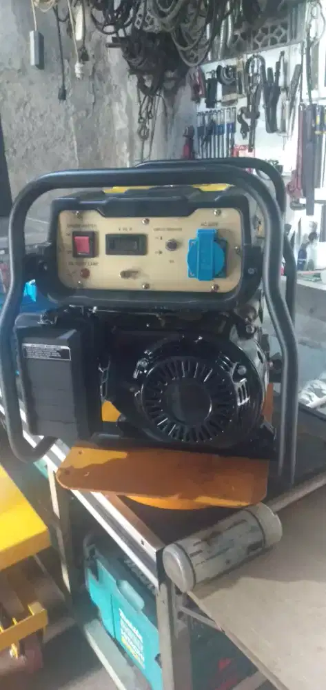 GENSET KRISBOW 1500 WATT