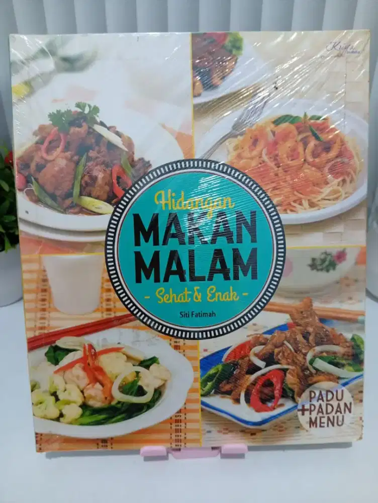 Gratis buku hidangan makan malam