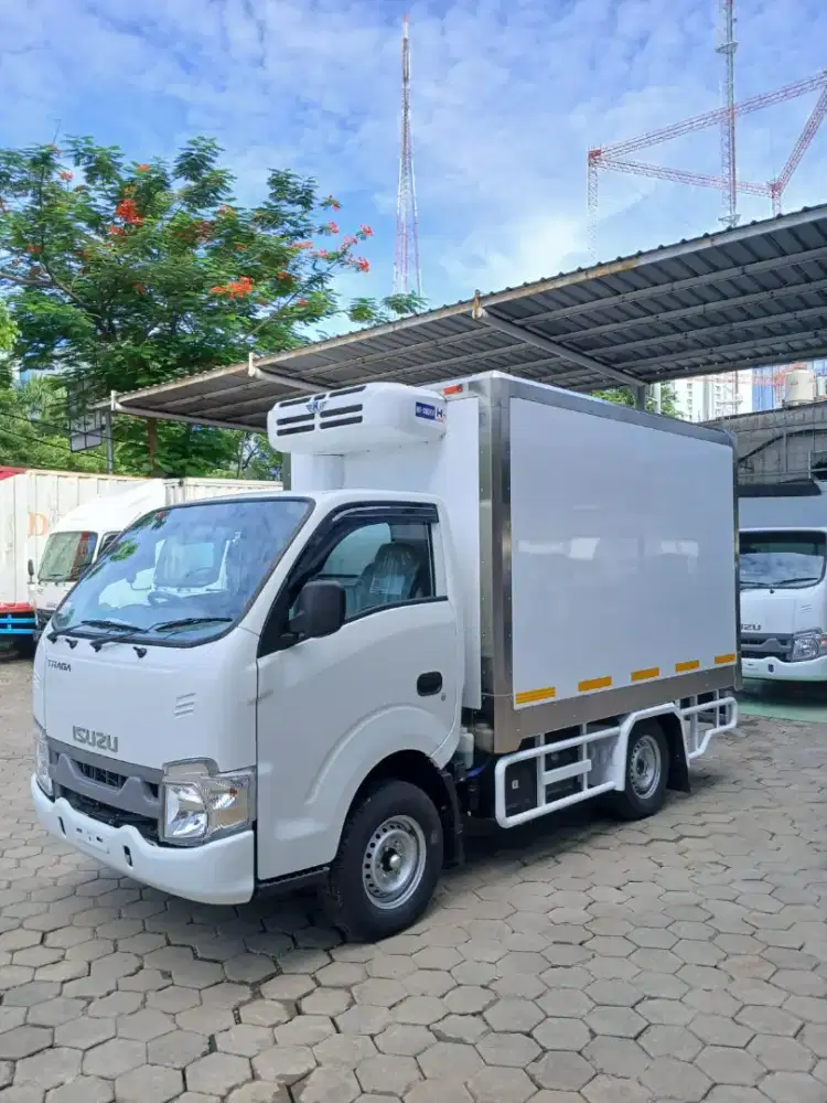 Traga Freezer ( MobilBaru )