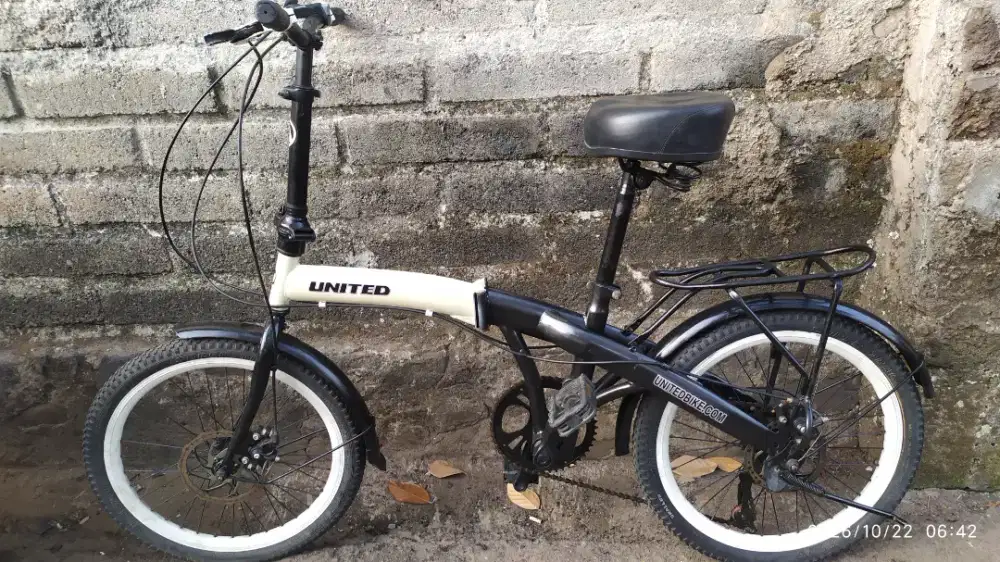 Sepeda lipat ukuran 20