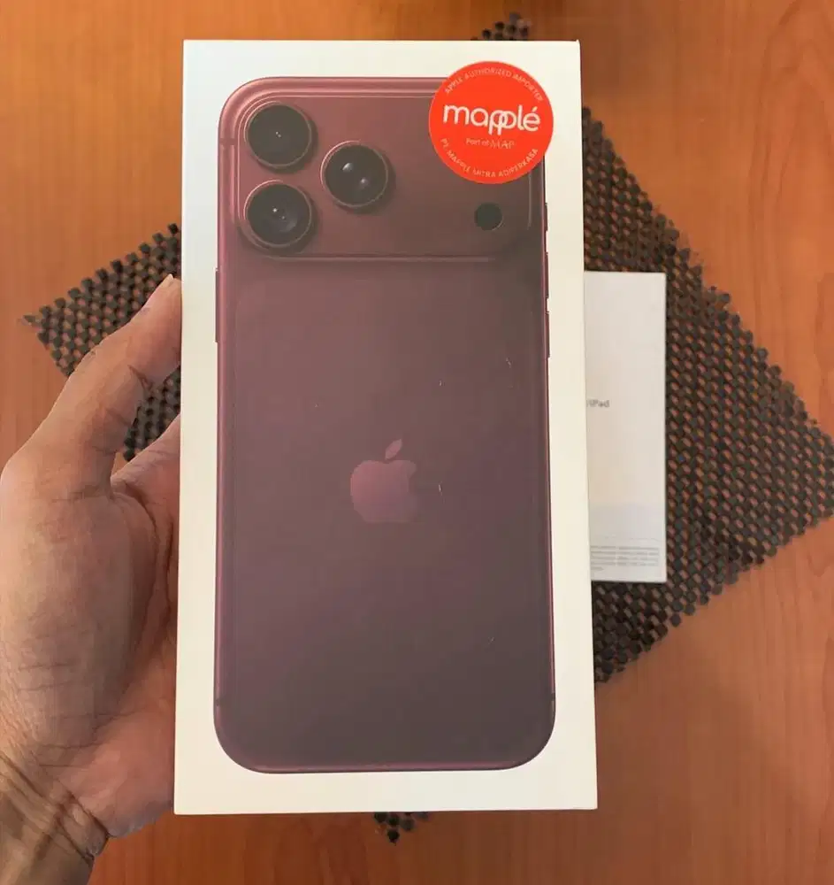 Iphone 18 pro 512gb New bisa tujar tambah