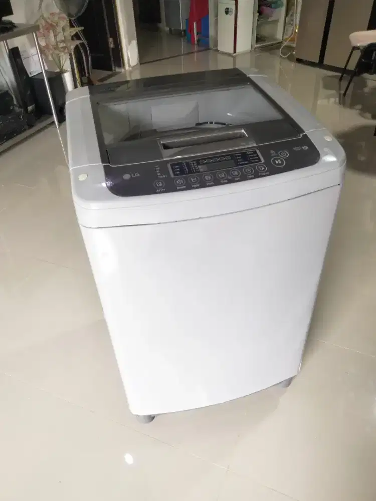 Mesin cuci automatic LG 13 kg inverter