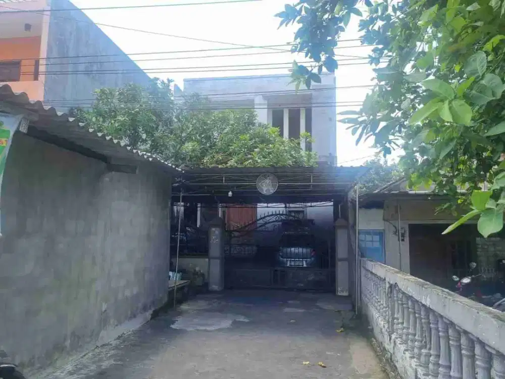 Dijual via lelang Rumah jl Raya Lakarsantri , kel/kec. Lakarsantri SURABAYA,