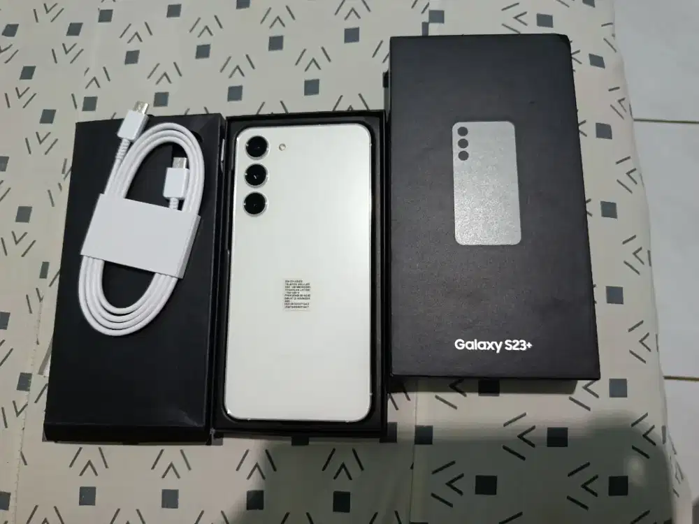 Samsung s23 plus ram 8/512 gb second sein