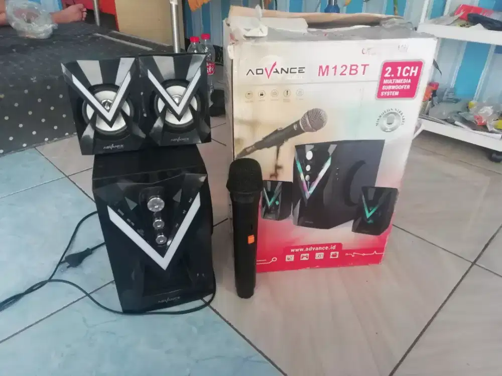 Speaker advance m12bt