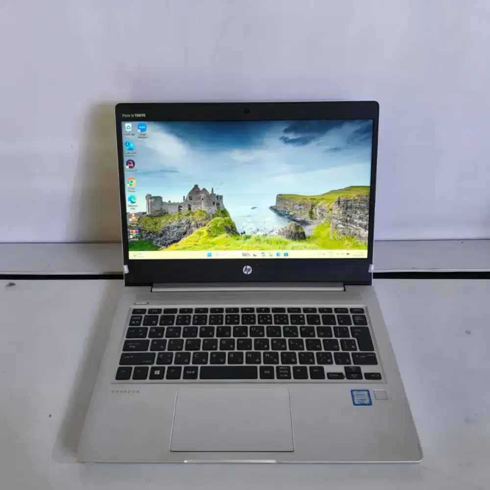 LAPTOP HP SPEK EDITING WARNA SILVER COCOK BUAT KULIAH