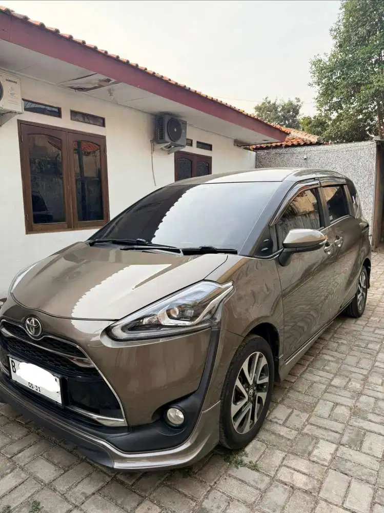 Toyota Sienta 2017 Bensin