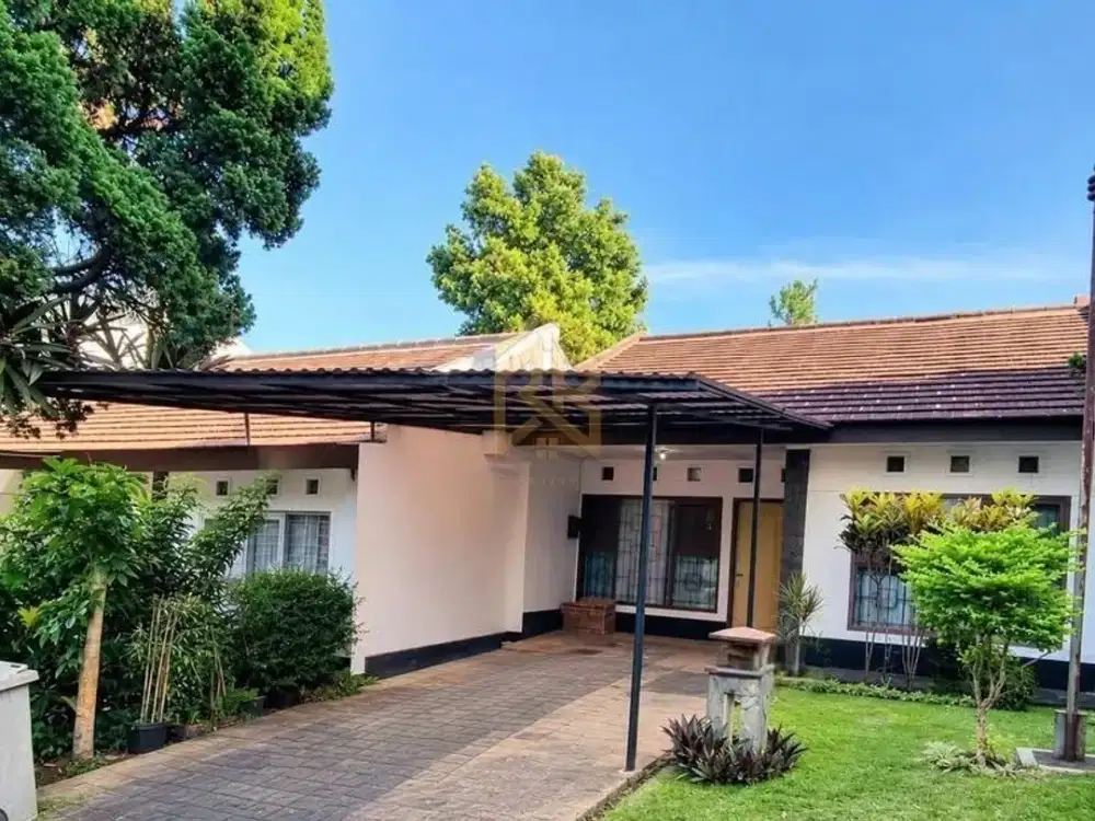 Hot Deal Rumah Villa di Kawasan Elite Dago Resort Bandung Utara