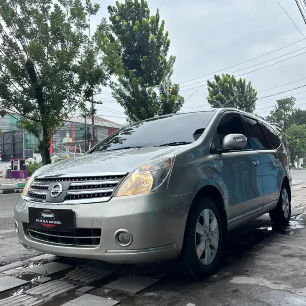 Nissan Grand Livina 1.8 Ultimate A/T 2008 Silver