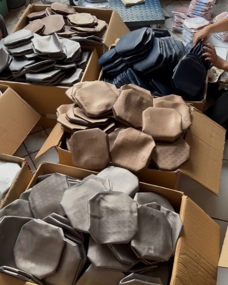 Packing Souvenir