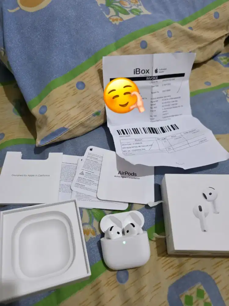APPLE AIRPODS 4TH GEN WITH ANC