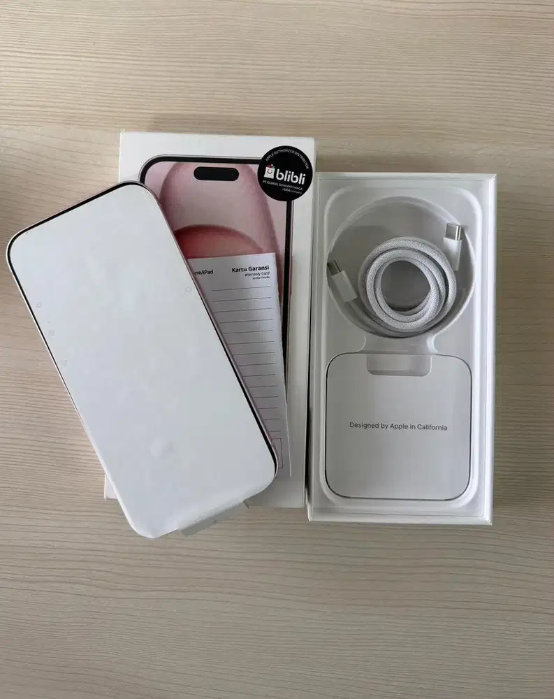 iPhone 15 Pink 256GB Fullset – Kondisi Bagus, Siap Pakai!