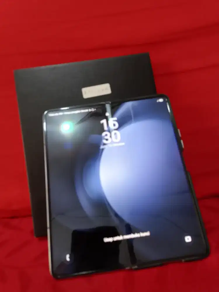 Samsung z fold 5 ram 12gb/256gb 5G lengkap mulus segel