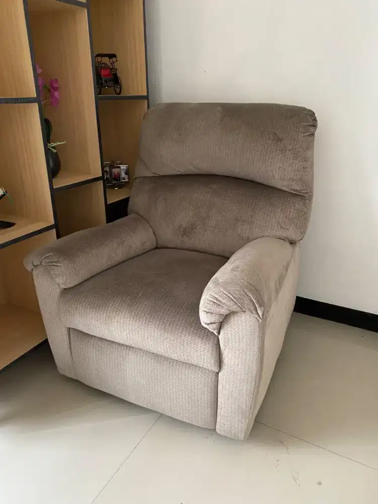 Sofa Recliner Single Fabric Minimalis - Kursi Santai Mulus Eks Kantor