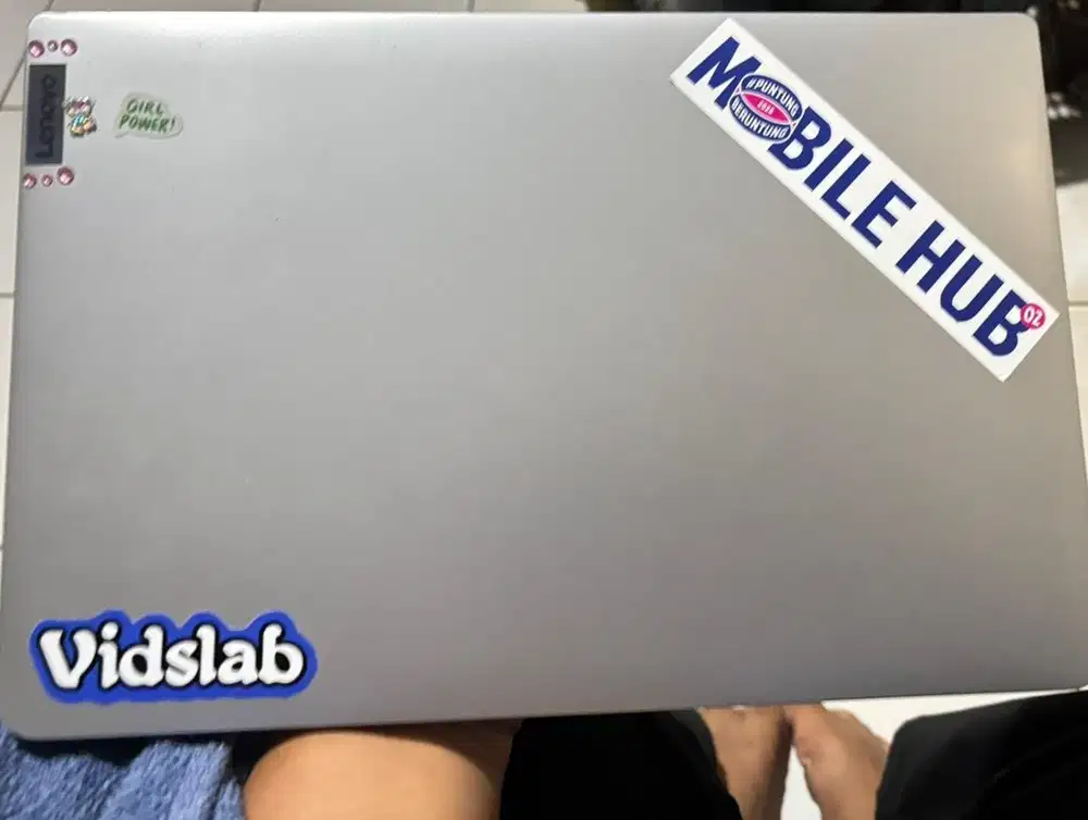 Dijual cepet Laptop Lenovo Ideapad 1