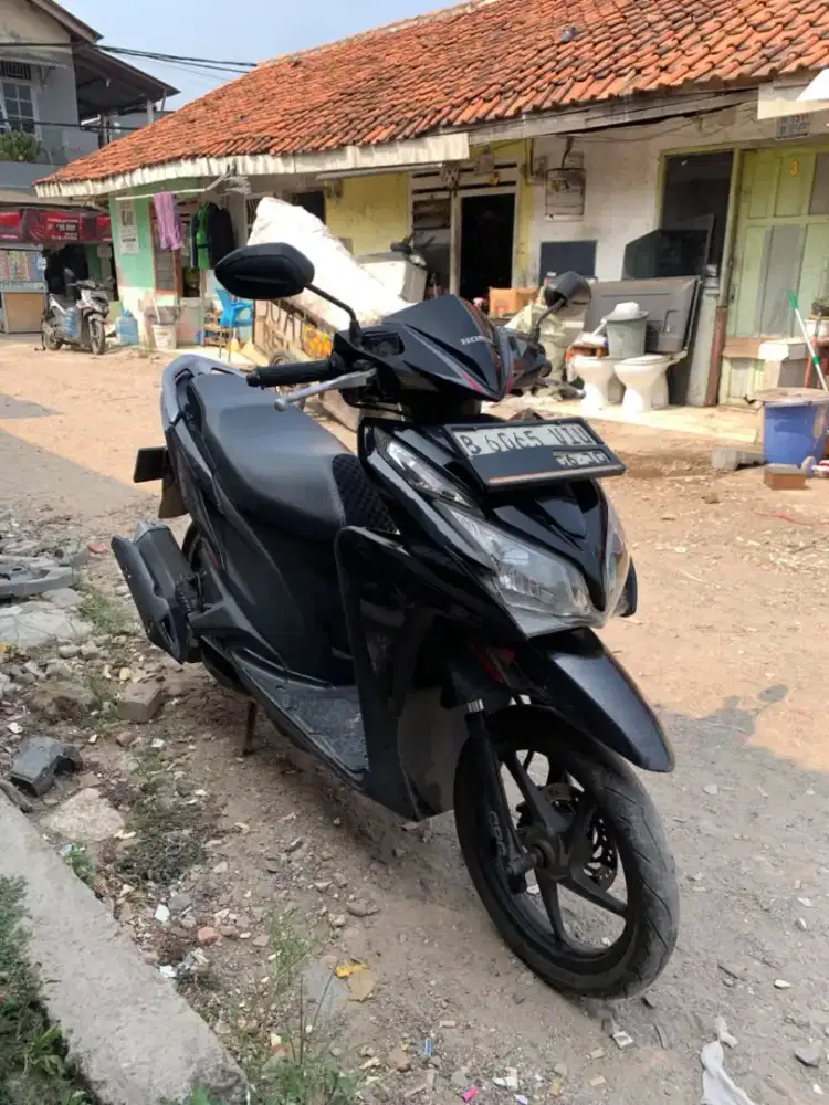 Dijual cepat Honda Vario kzr iss