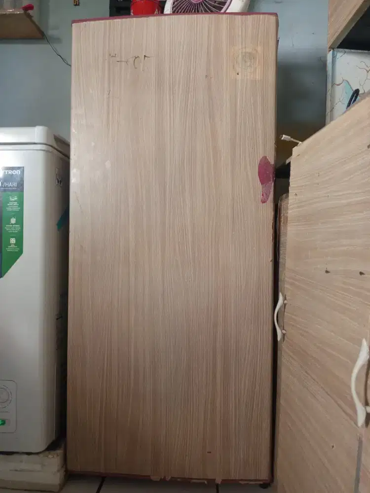 Kulkas sharp 1 pintu
