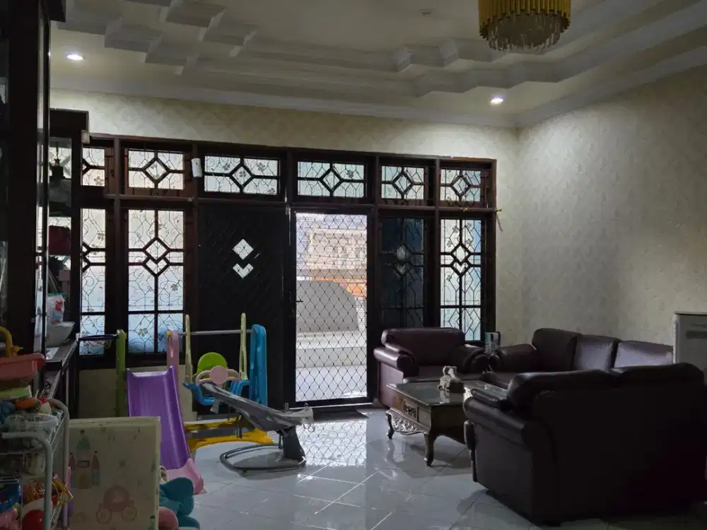 Dijual Ruko Raya Manukan