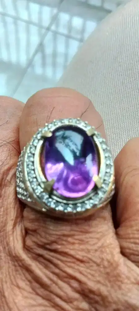 Cincin batu cubung kalimantan