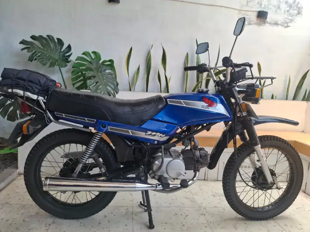 Dijual Honda Win 2003 Biru